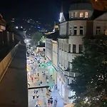 Апартаменты The Location 130 M2 Salon *