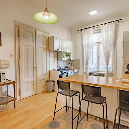 Apartamento The Location 130 M2 Salon *