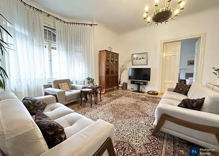 The Location 130 M2 Salon Sarajevo